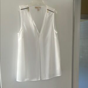 Elegant White Sleeveless Top